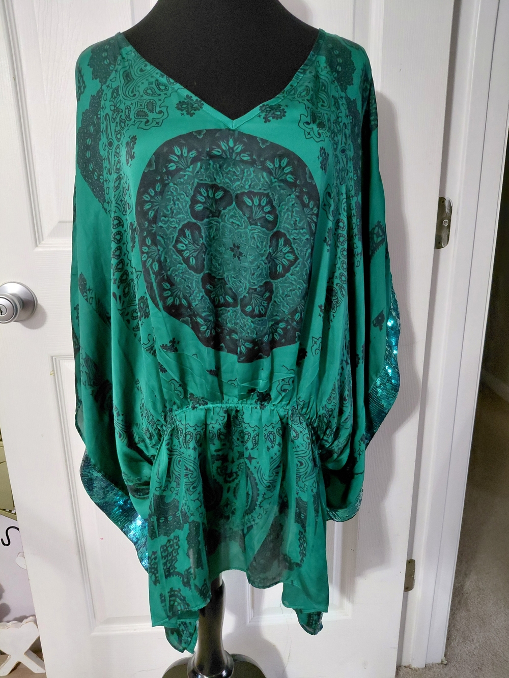 Cato Emerald Green Printed V-Neck Tunic with Sequin Trim